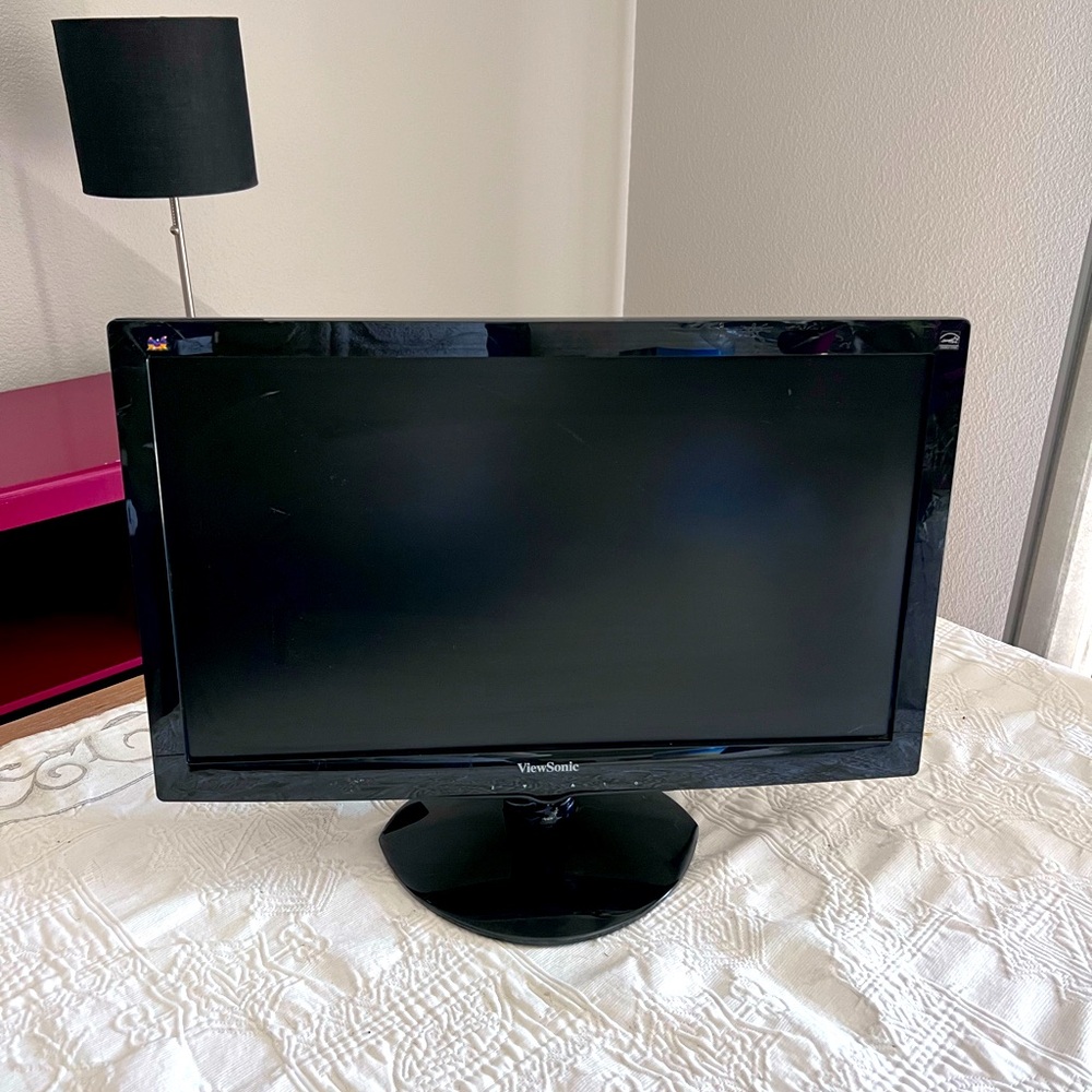 ViewSonic VA2037M LED Monitor Grade A